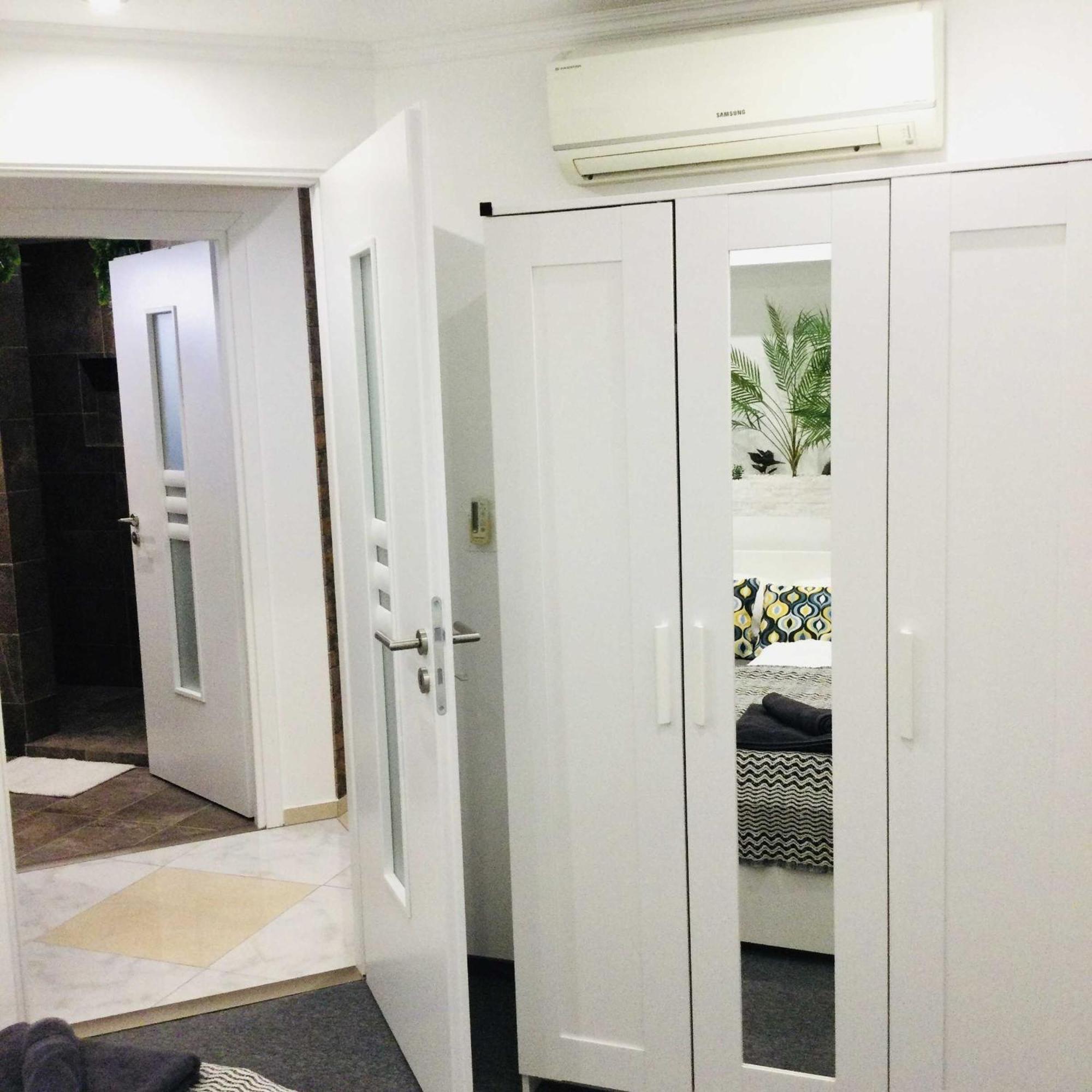 Baky House Apartment Balatonlelle Exterior photo